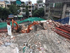 Phá dỡ công trình Bình Dương